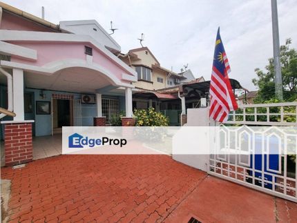 FACING OPEN Double Storey Jalan Platinum Seksyen 7 Shah Alam, Selangor, Shah Alam