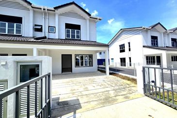 Bandar Baru Salak Tinggi