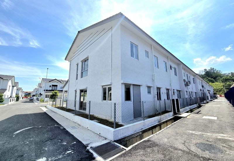 Bandar Baru Salak Tinggi