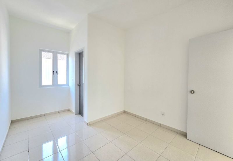 Bandar Baru Salak Tinggi