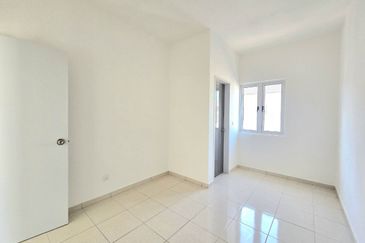 Bandar Baru Salak Tinggi