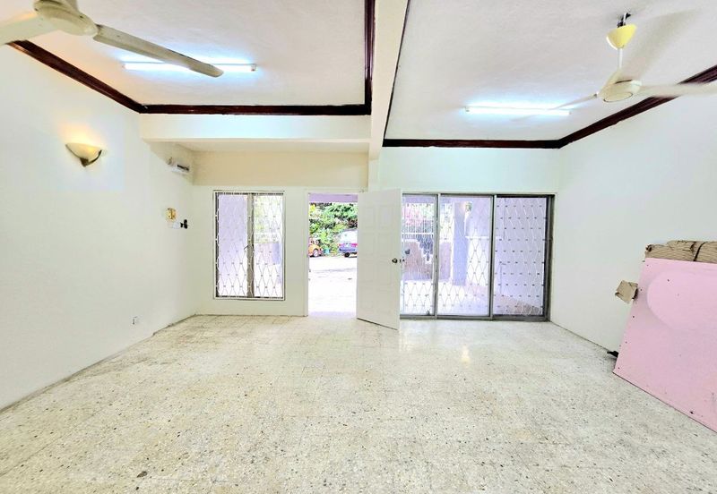 FACING OPEN & KITCHEN EXTENDED Double Storey Terrace Taman Mawar Ampang