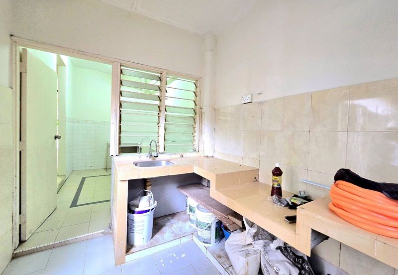 FACING OPEN & KITCHEN EXTENDED Double Storey Terrace Taman Mawar Ampang