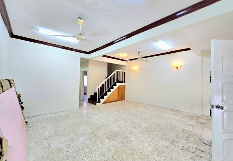 FACING OPEN & KITCHEN EXTENDED Double Storey Terrace Taman Mawar Ampang