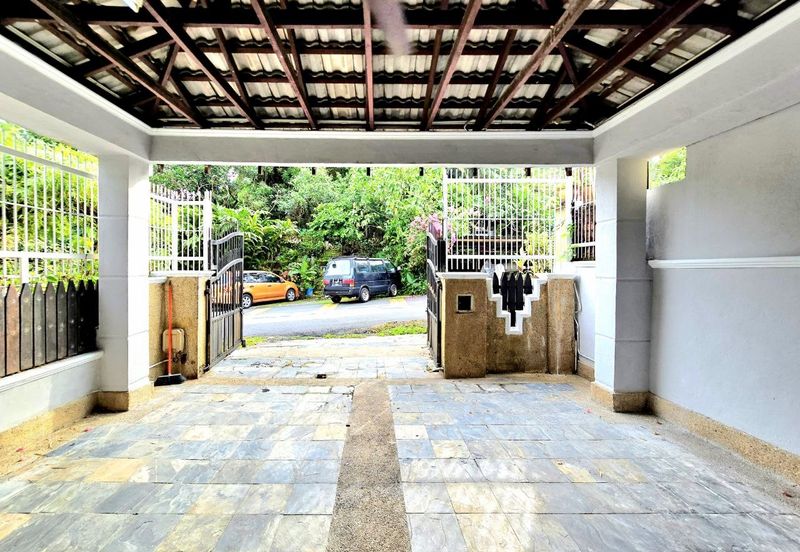 FACING OPEN & KITCHEN EXTENDED Double Storey Terrace Taman Mawar Ampang