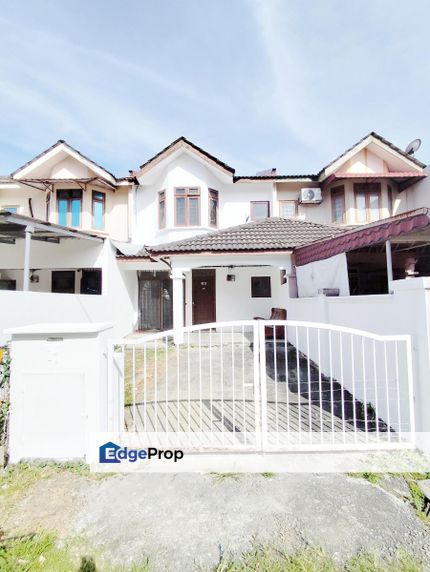 FACING OPEN Double Storey Terrace Taman Putra Perdana Puchong, Selangor, Puchong