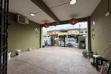 Taman Saujana Puchong