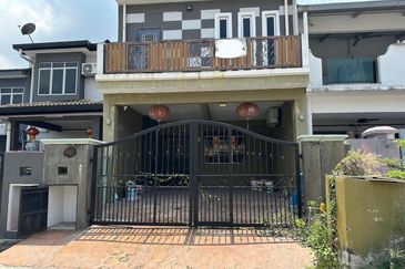 Taman Saujana Puchong