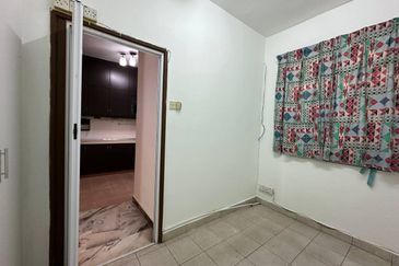 Taman Saujana Puchong