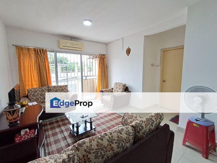 END LOT Magnaville Condo, Selayang Spacious Open Terrace , Selangor, Selayang