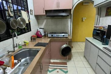 Putra Laksamana Apartment