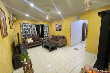 Putra Laksamana Apartment