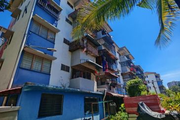 Apartment Taman Pinggiran Batu Caves