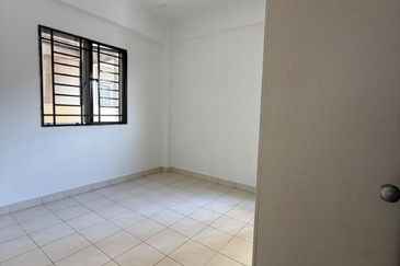 Pangsapuri Saujana Gombak