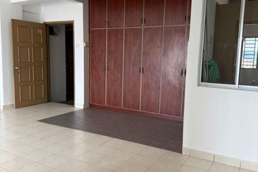 Pangsapuri Saujana Gombak