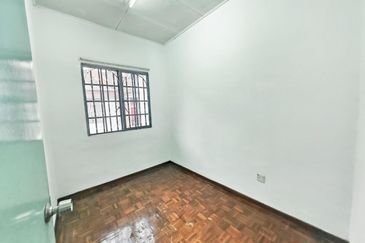 Bolton Industrial Park