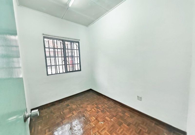 Bolton Industrial Park