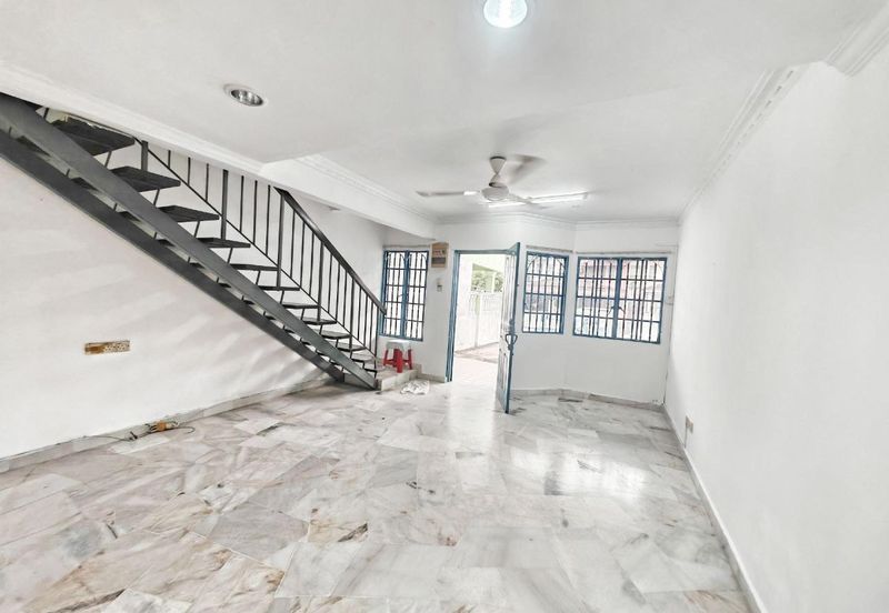 Bolton Industrial Park