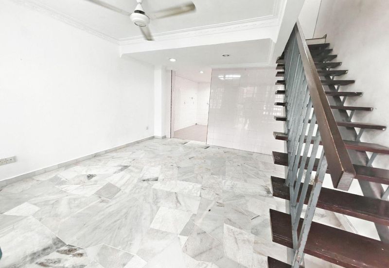 Bolton Industrial Park