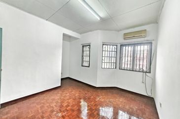 Bolton Industrial Park