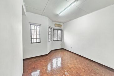 Bolton Industrial Park