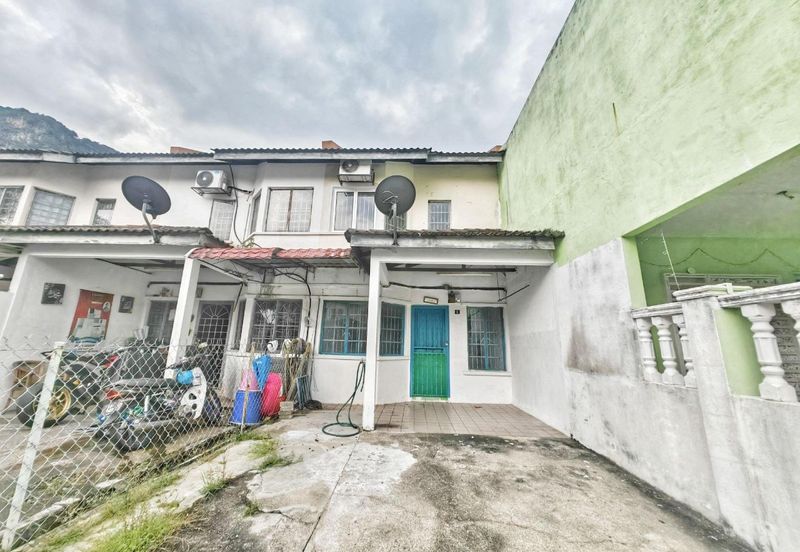 Bolton Industrial Park