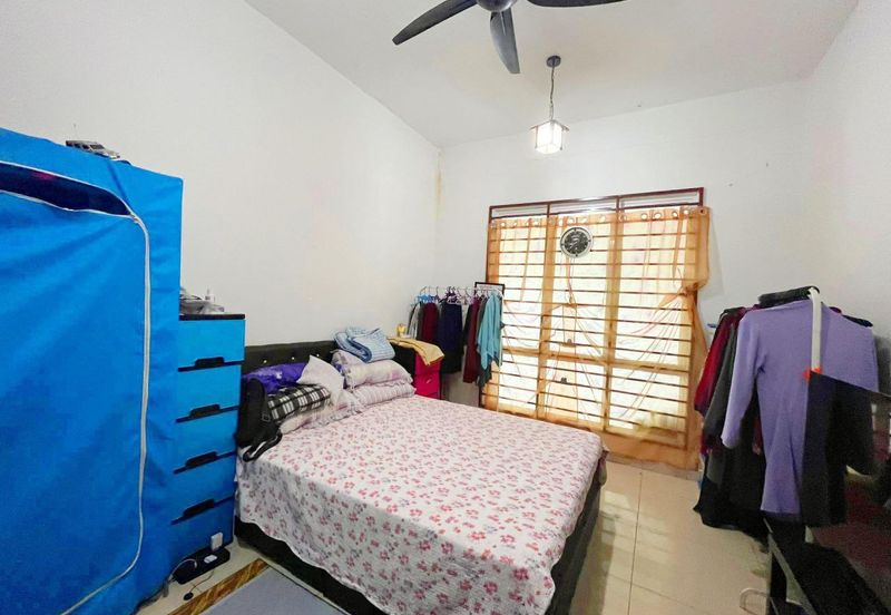 Taman Kiara Indah, Sikamat