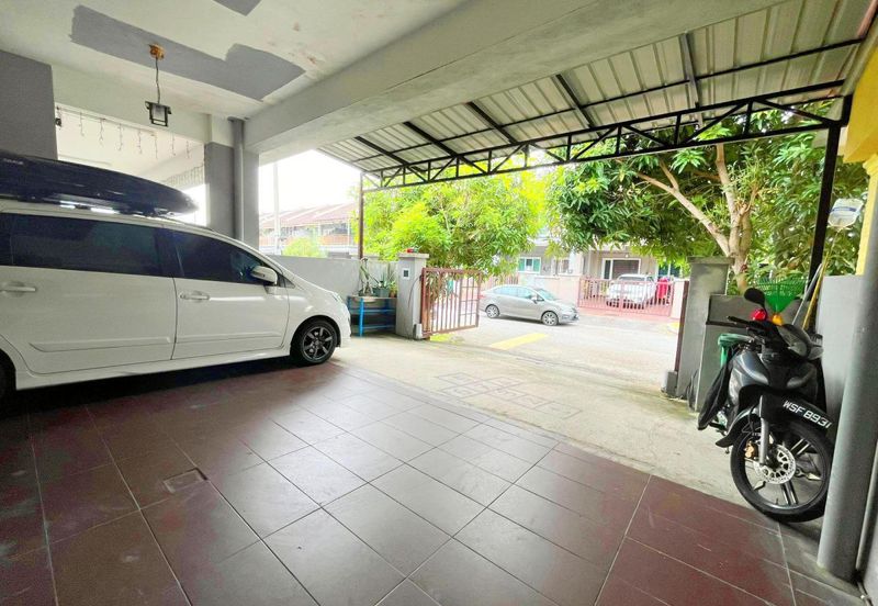 Taman Kiara Indah, Sikamat