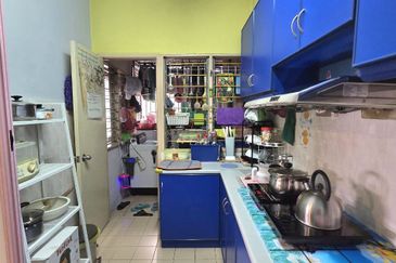 Bayu Tasik Condominium