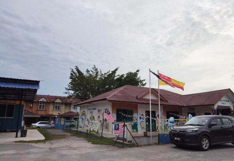 Taman Dahlia, Sepang