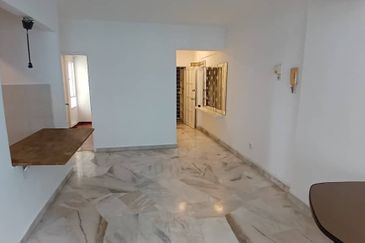 Danau Idaman Condominium