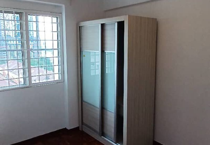 Danau Idaman Condominium