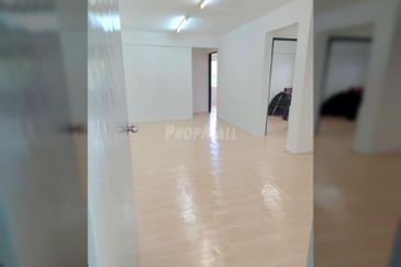 Pangsapuri Putra Harmoni, Precint 9