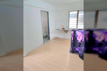 Pangsapuri Putra Harmoni, Precint 9