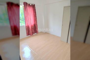 Pangsapuri Putra Harmoni, Precint 9