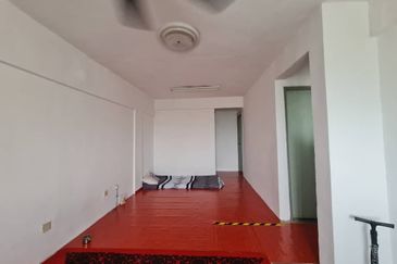 Pangsapuri Putra Harmoni, Precint 9