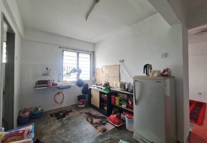 Pangsapuri Putra Harmoni, Precint 9