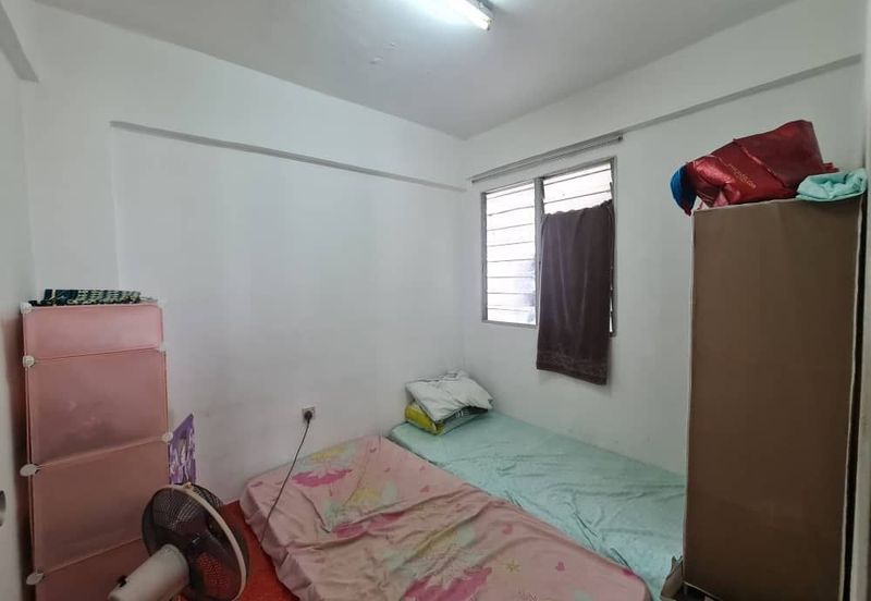 Pangsapuri Putra Harmoni, Precint 9