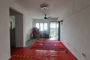 Pangsapuri Putra Harmoni, Precint 9