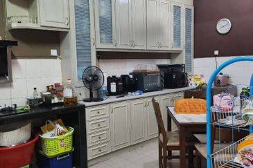 Pusat Bandar Putra Permai