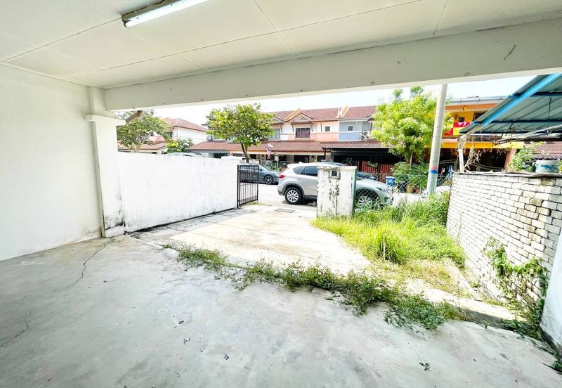 Bandar Saujana Putra