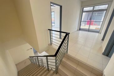 Jalan SP 9 @ Bandar Saujana Putra