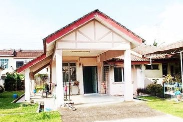 Desa Pinggiran Putra