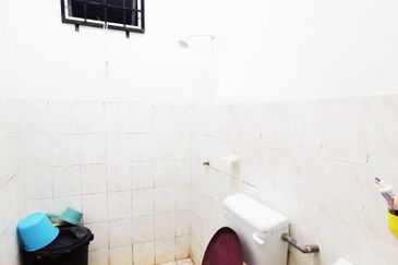 Desa Pinggiran Putra