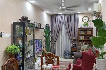 PR1MA Lakefront Homes