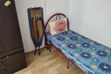 Pangsapuri Putra Harmoni, Precint 9