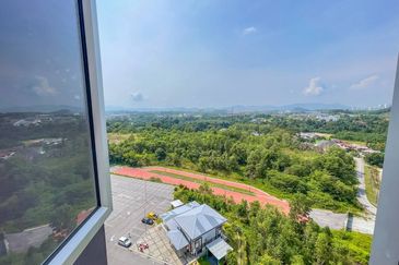 D'Kayangan Apartment @Setia Ecohill