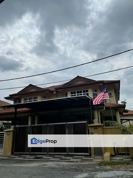 Renovated 2 Storey Semi D Taman Dahlia Salak Tinggi, Selangor, Sepang