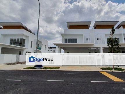 End Lot Double Storey Taman Ara Sendayan (Adira), Negeri Sembilan, Seremban