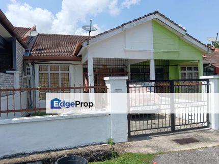 Single Storey Terrace Taman Desa Cempaka BBN Nilai, Negeri Sembilan, Nilai